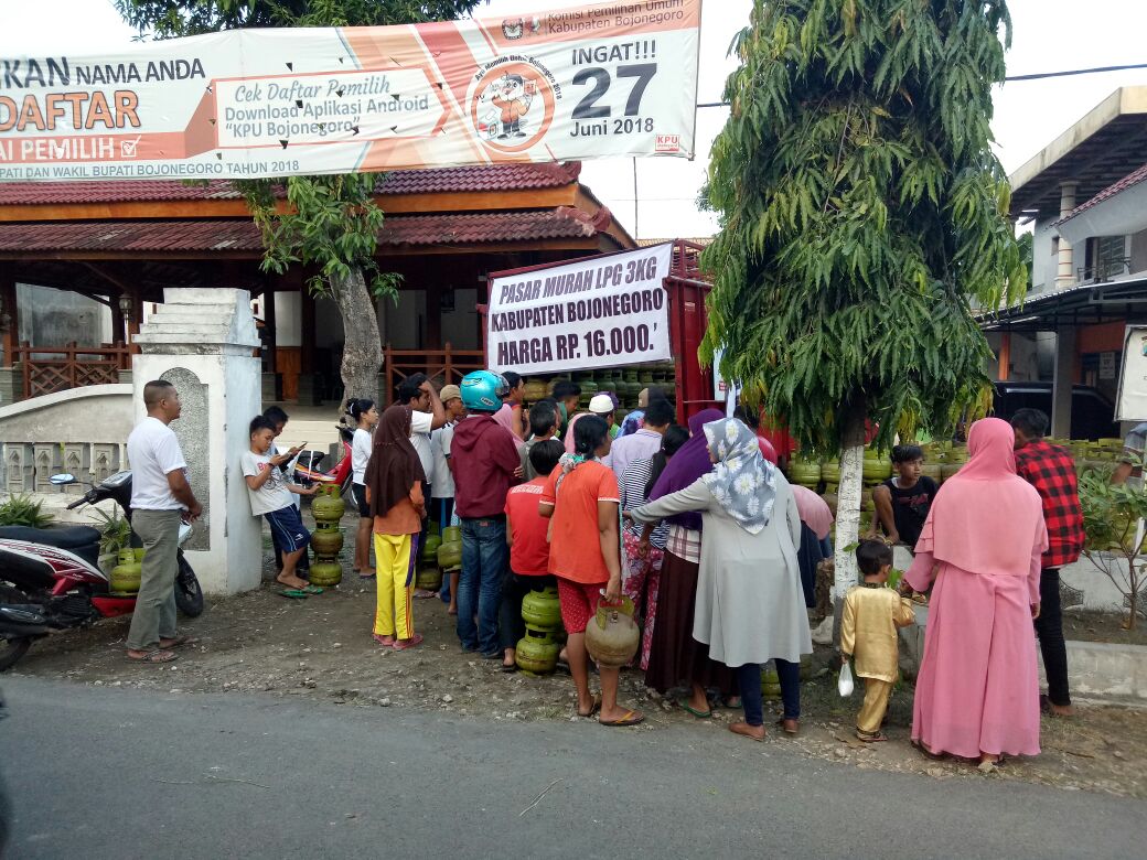 LPG 3KG LANGKA PASCA LEBARAN, DINAS PERDAGANGAN GELAR OPERASI PASAR LPG 3KG DI BEBERAPA LOKASI