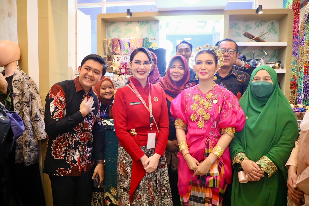 Peringatan HUT DEKRANASDA Ke - 46 Tahun di Kota Makasar Provinsi Sulawesi Selatan
